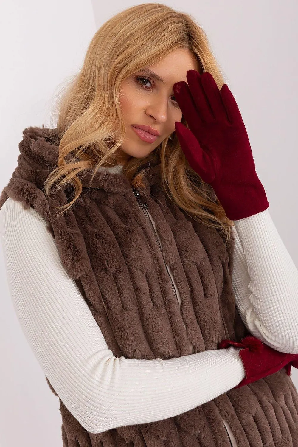 Chic Geometric Insulated Touchscreen Gloves